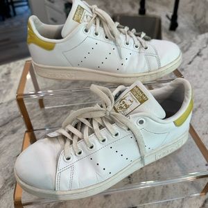 Stan smith yellow/gold and white leather trainers Adidas. Size 6